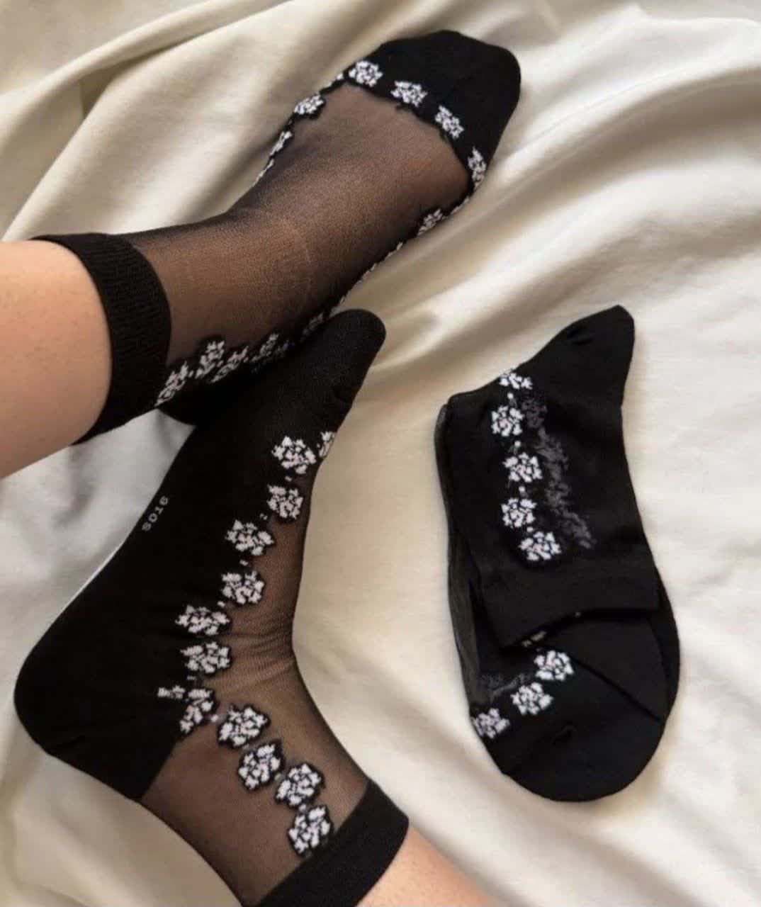 جوراب زنانه نیم ساق شیشه ای🌼